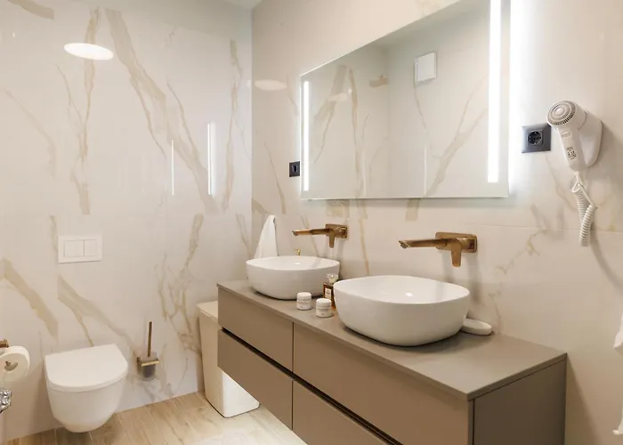 Amores Luxury By Belmont Realty 公寓 *
