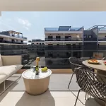 Luxury Private Residence Zadar With Terrace & Garage Parking - Quiet Boutique Stay For Couples * زادار