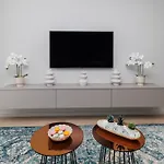 شقة Luxury Private Residence Zadar With Terrace & Garage Parking - Quiet Boutique Stay For Couples *