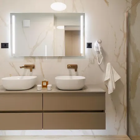 Lägenhet Amores Luxury By Belmont Realty