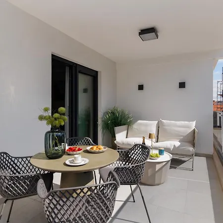 Lägenhet Amores Luxury By Belmont Realty *
