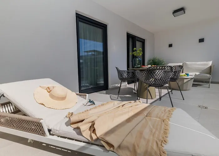 Amores Luxury By Belmont Realty Zára